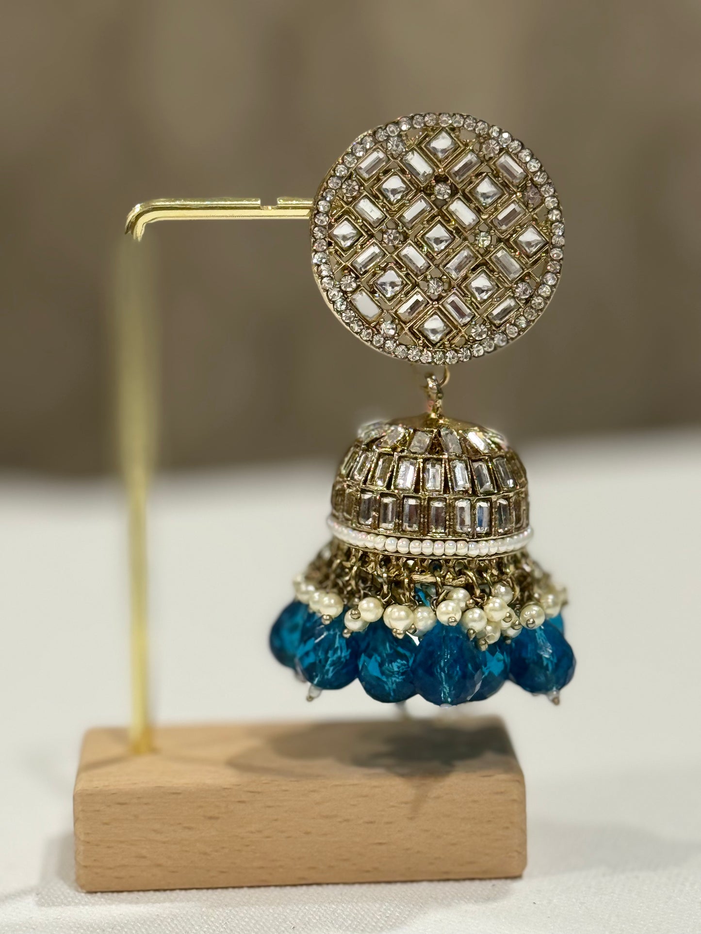 Noor-e-Mehar Jhumka