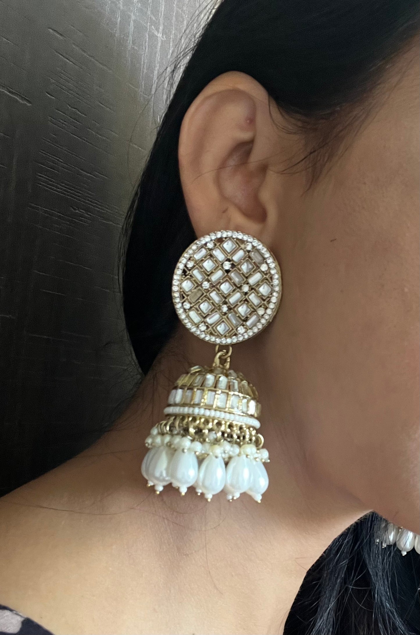 Noor-e-Mehar Jhumka