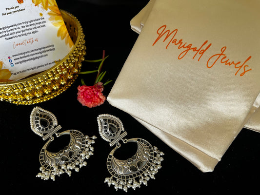 Rajwari Jhumkas ( black )
