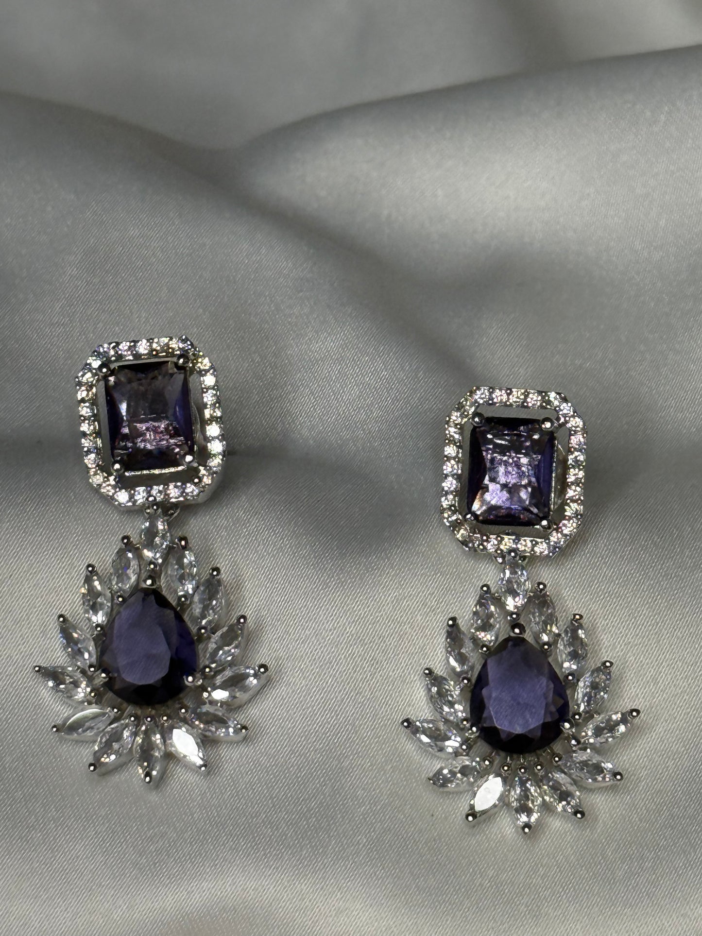 Zayana sparkles earrings