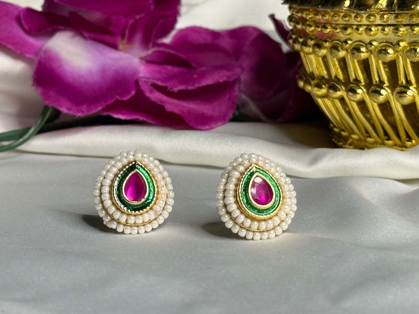 Noor Pearl Studs