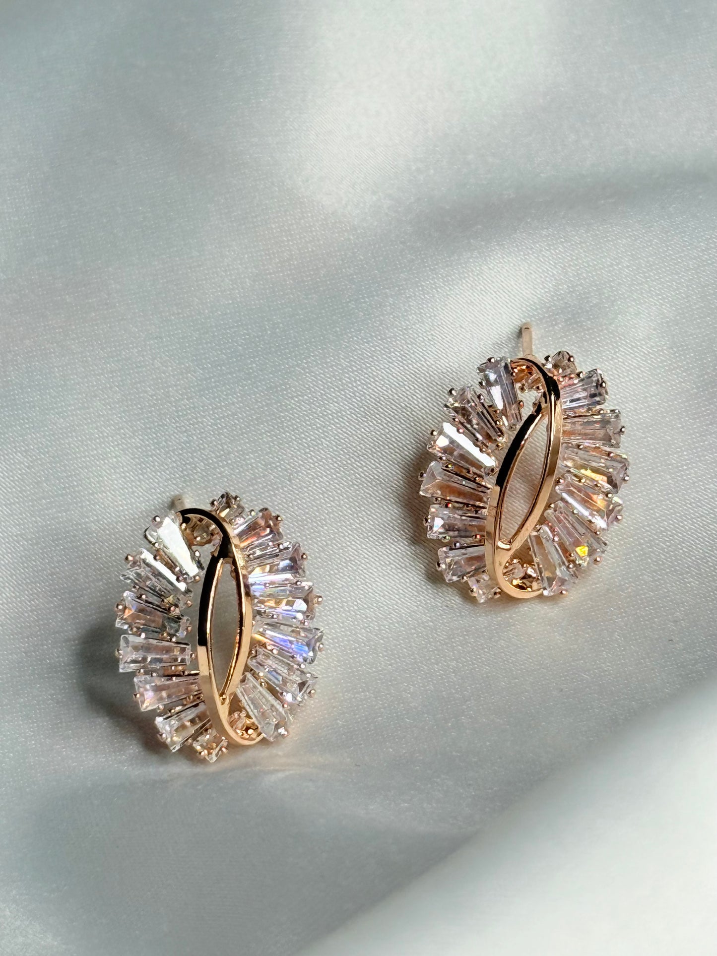 Ziya Loop earrings
