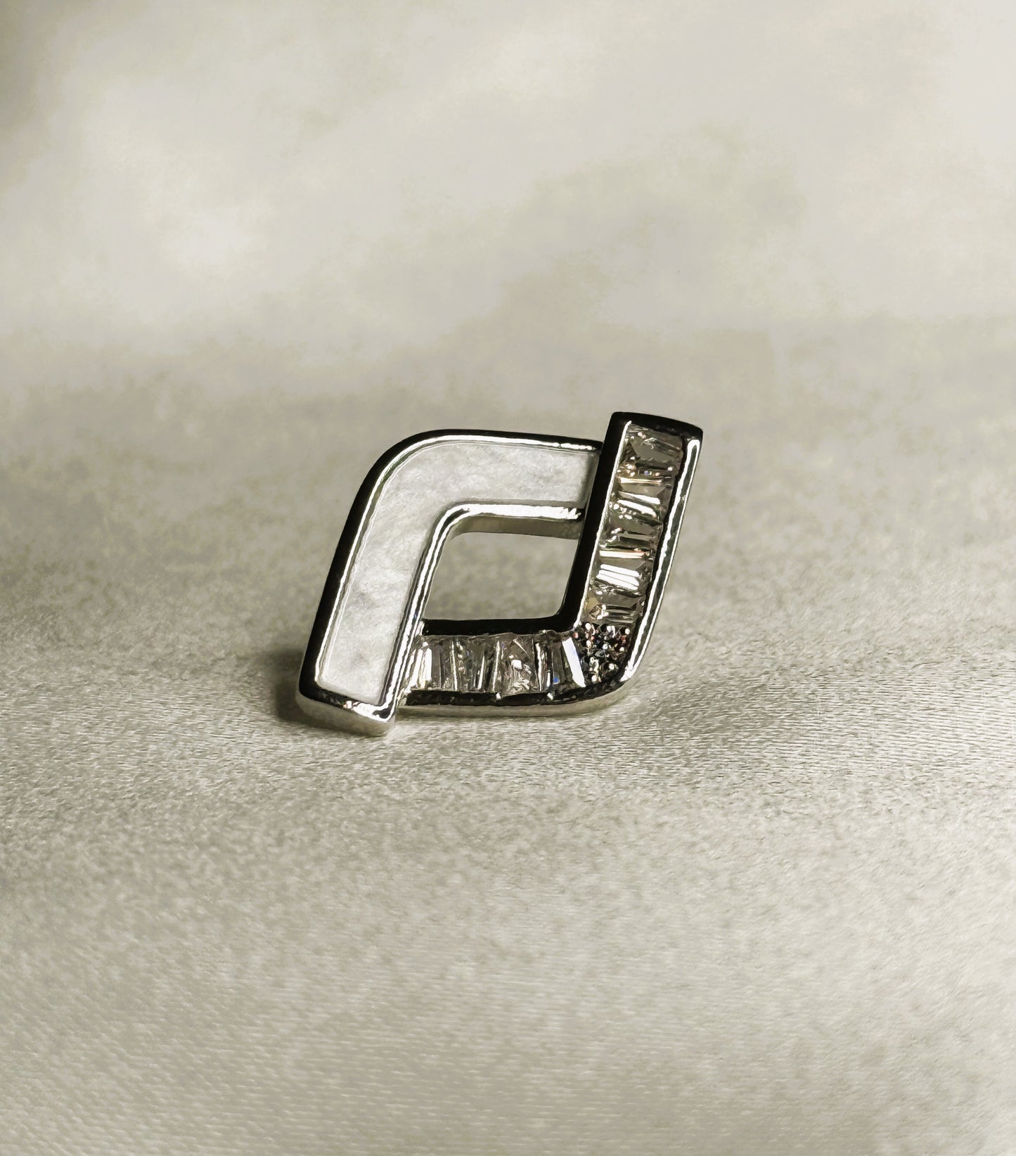 Arctic Edge earrings