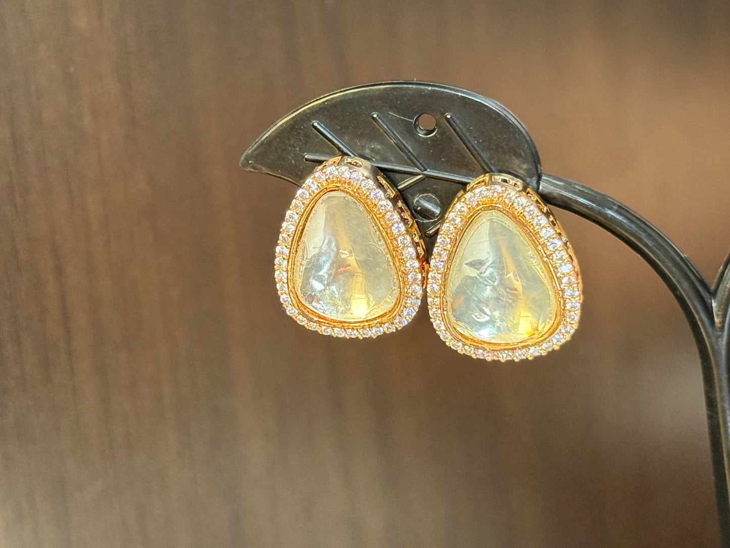 Sheen earrings