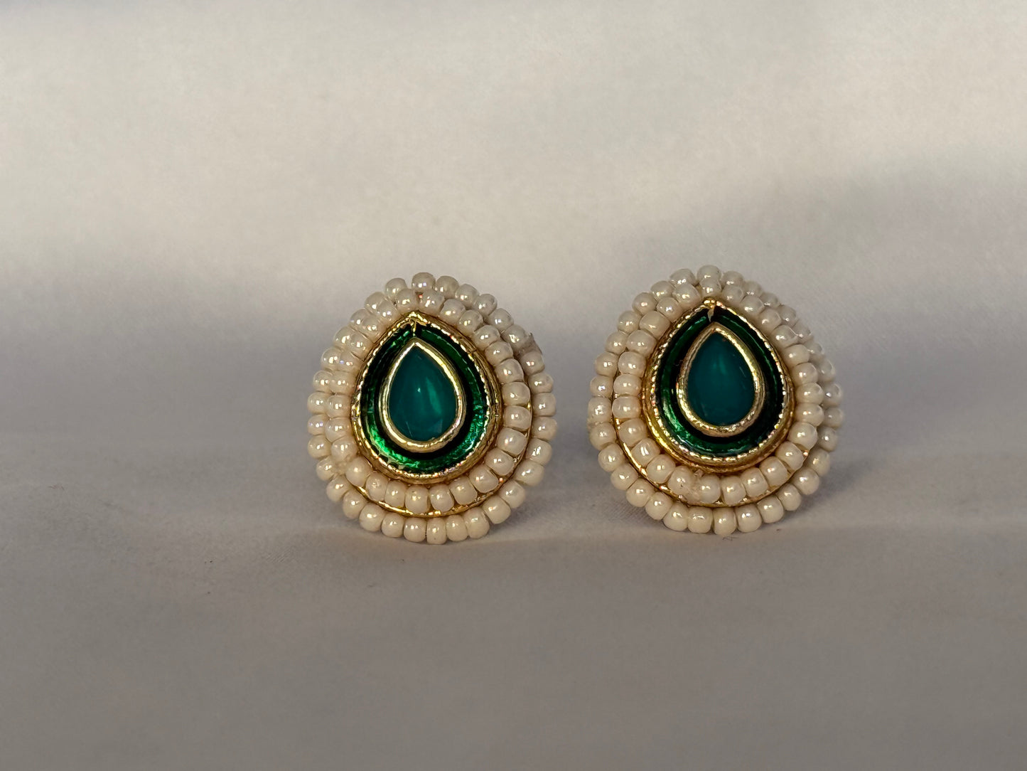 Noor Pearl Studs