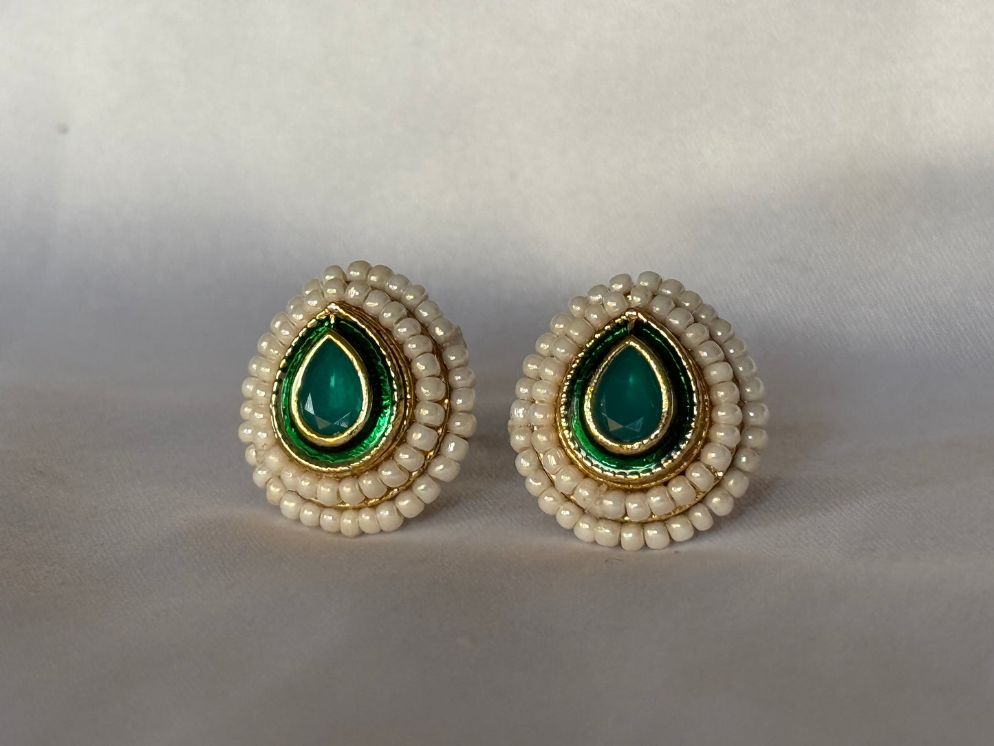 Noor Pearl Studs