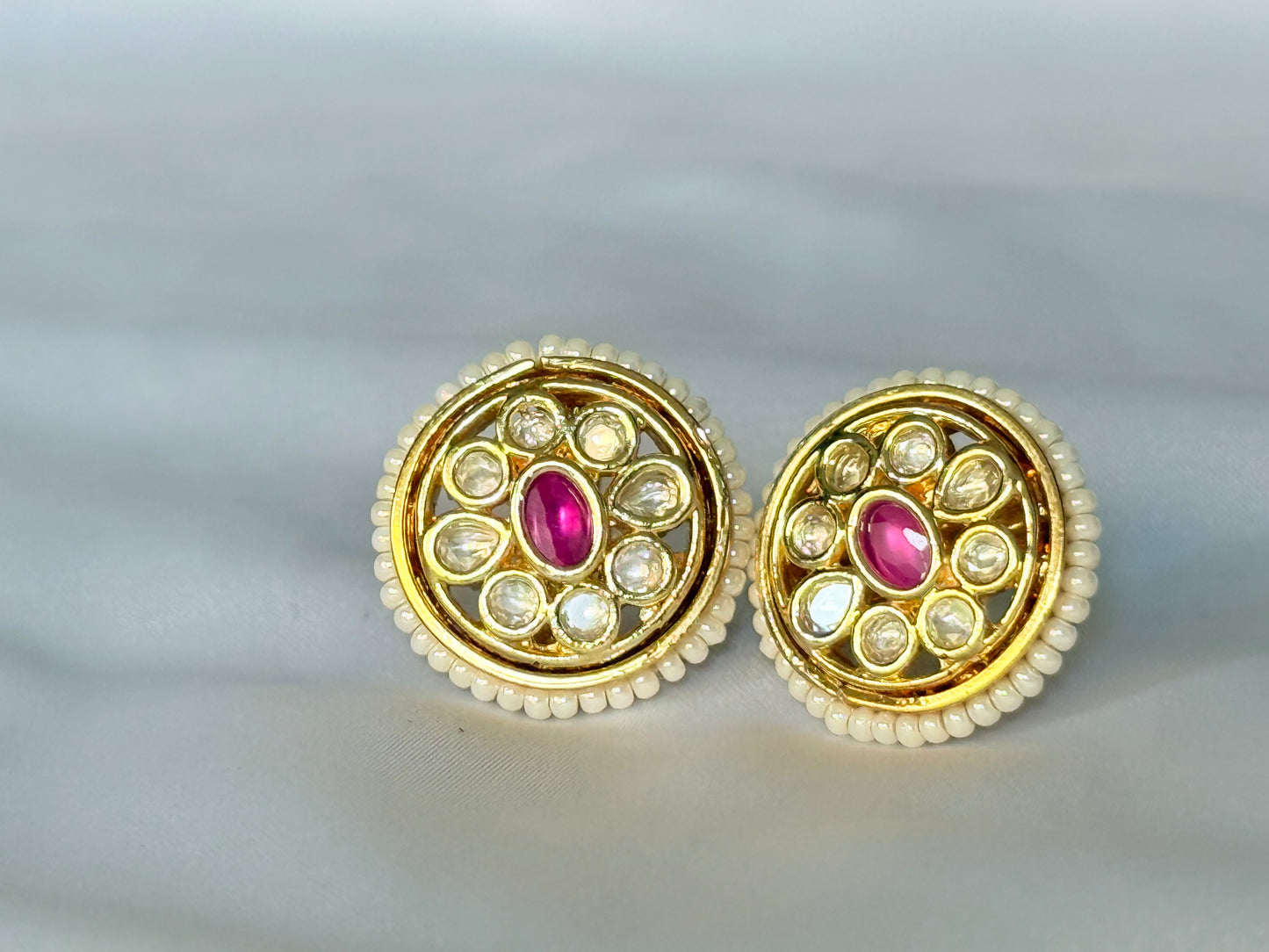 Gulnaz Kundan Studs