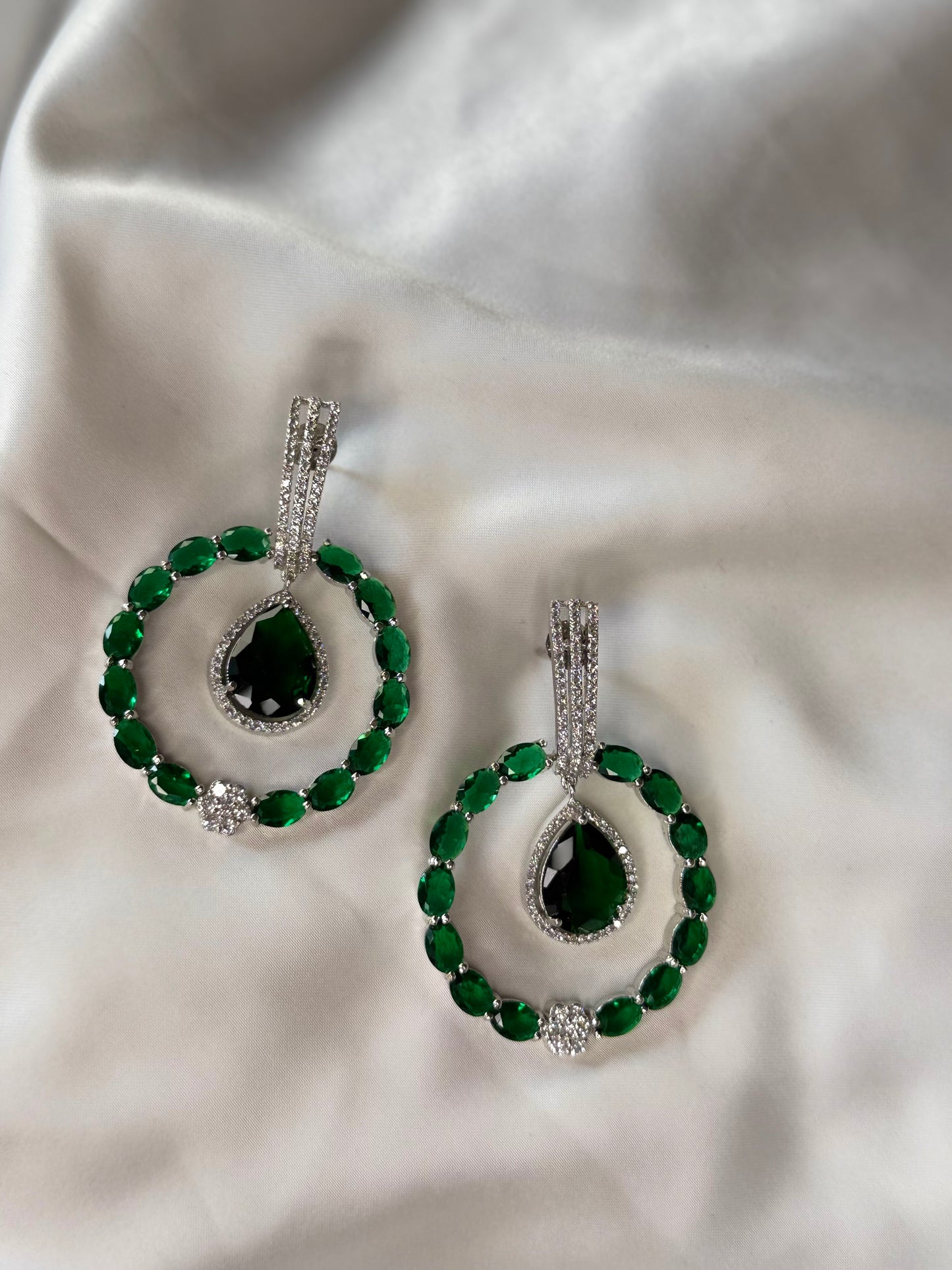 Araanya danglers