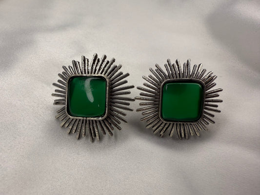Sky flare Studs ( green)