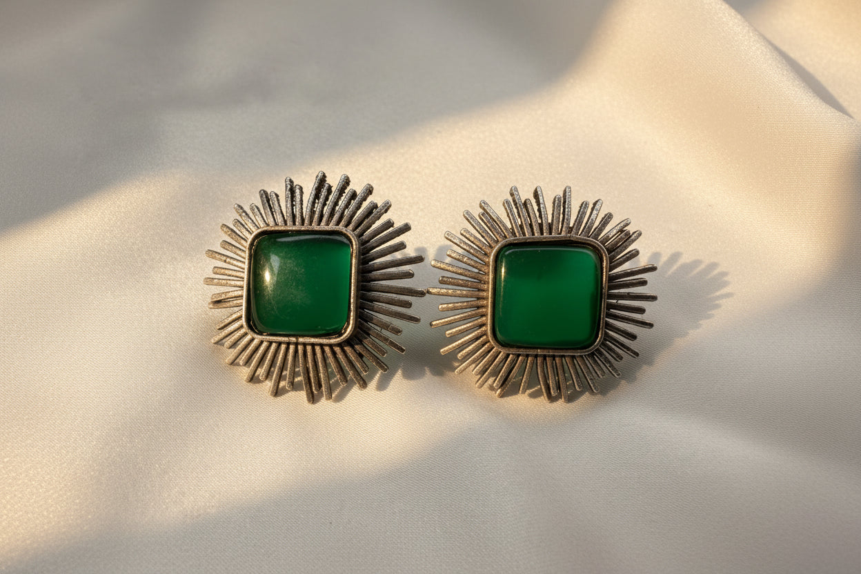 Sky flare Studs ( green)