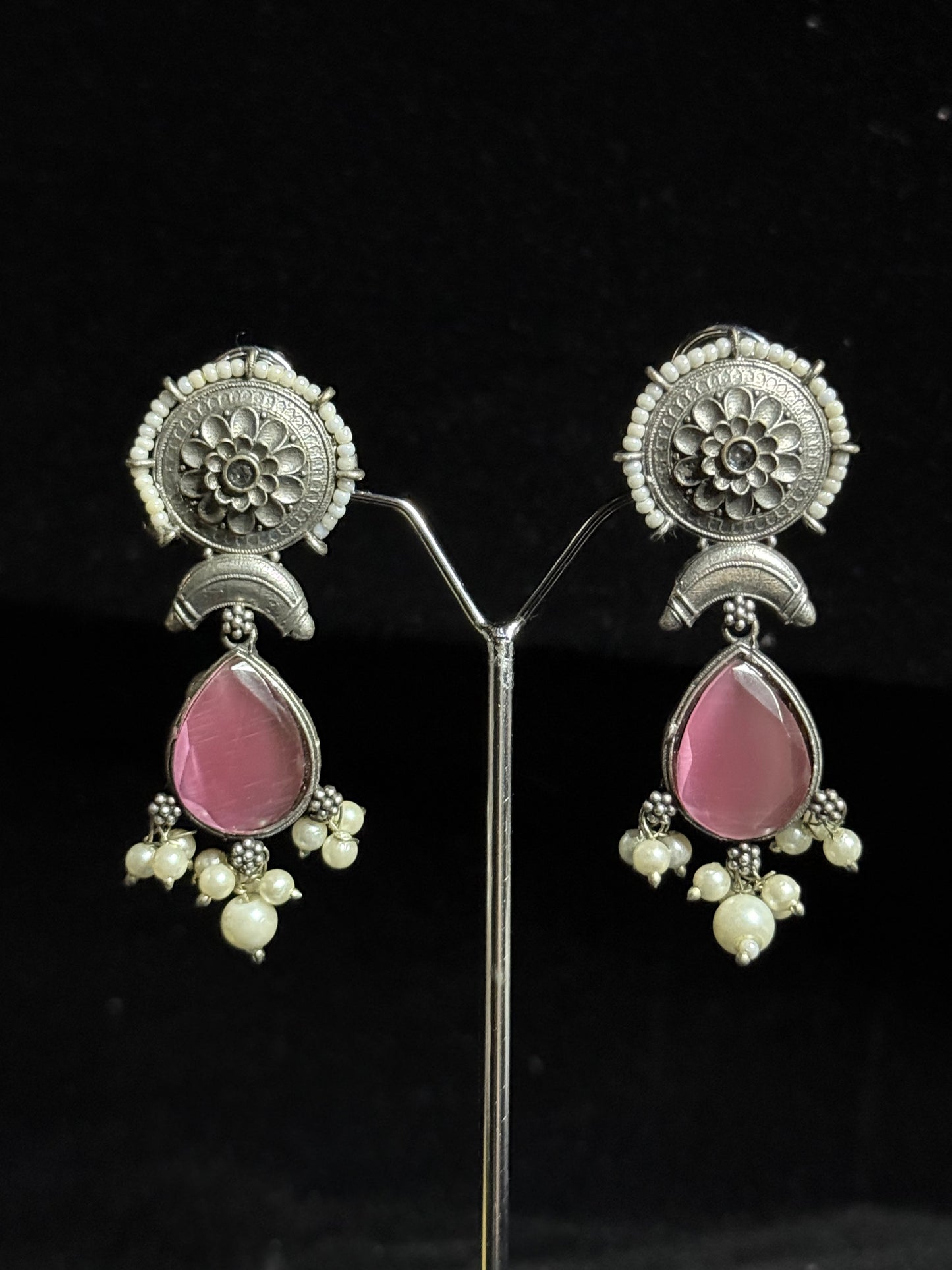 Gulabi Noor Earrings