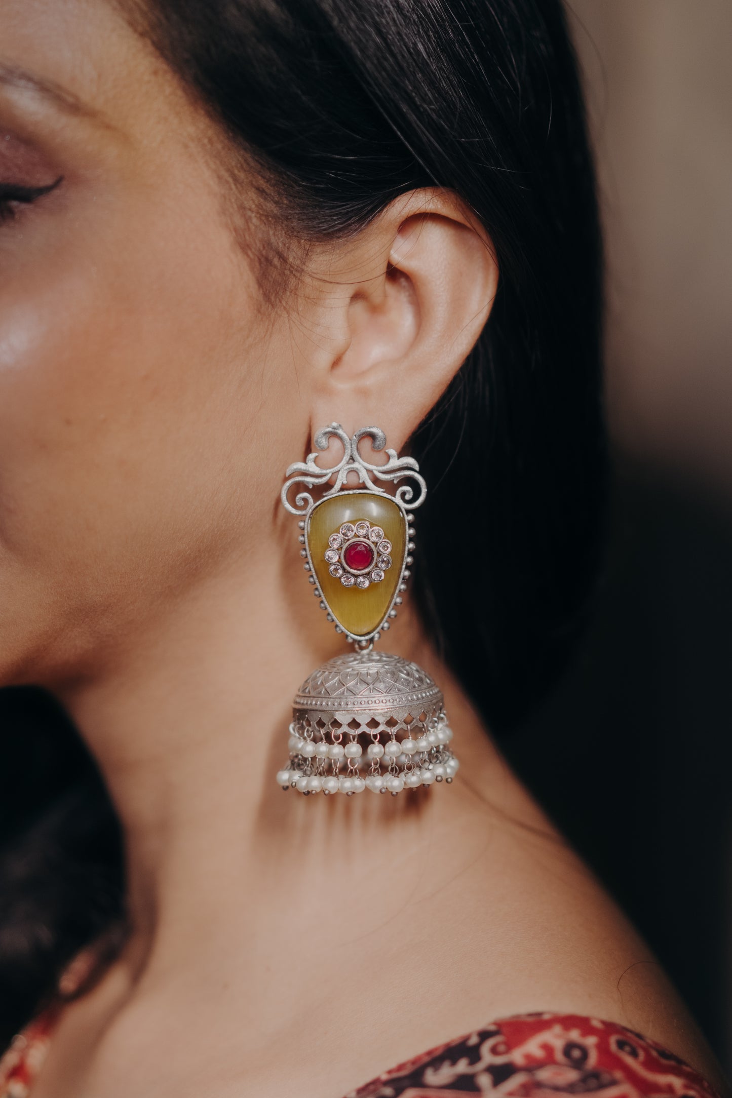 Amber Noor Jhumkas