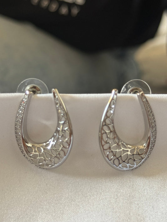 Ira Twinkle Hoops