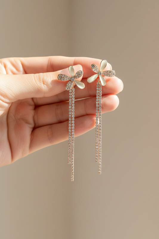 Daisy Sparkle Tassel Earrings