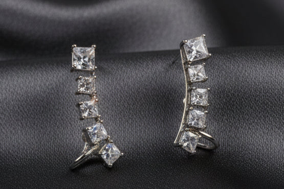 Eira Ear cuff