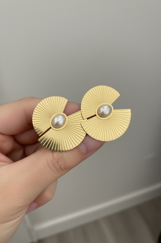 Halo Fan Pearl Studs