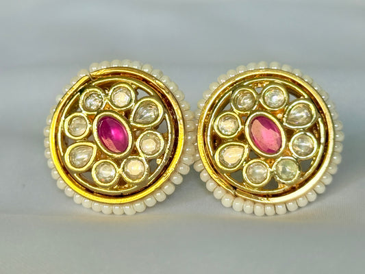 Gulnaz Kundan Studs