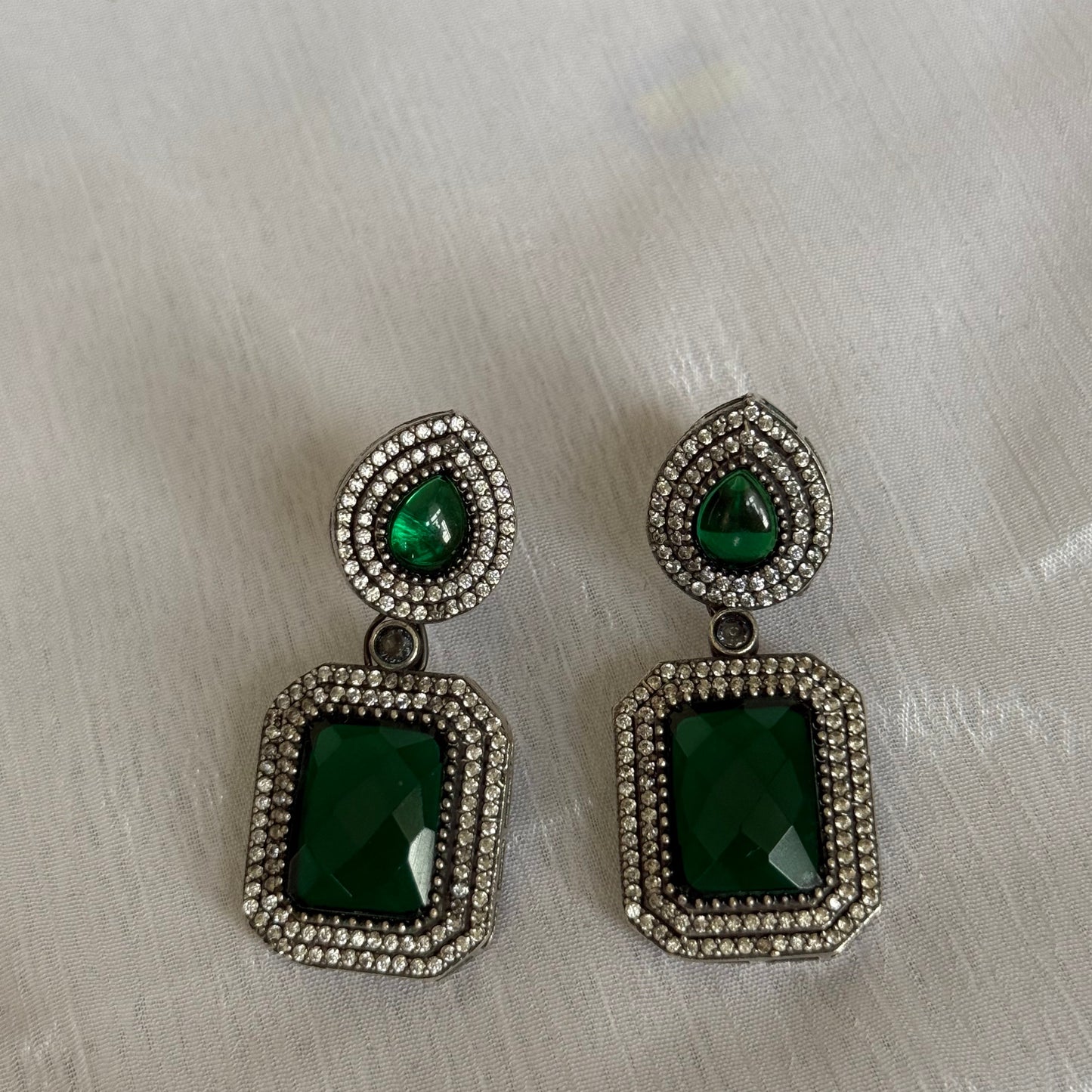 Emerald Royale Drops